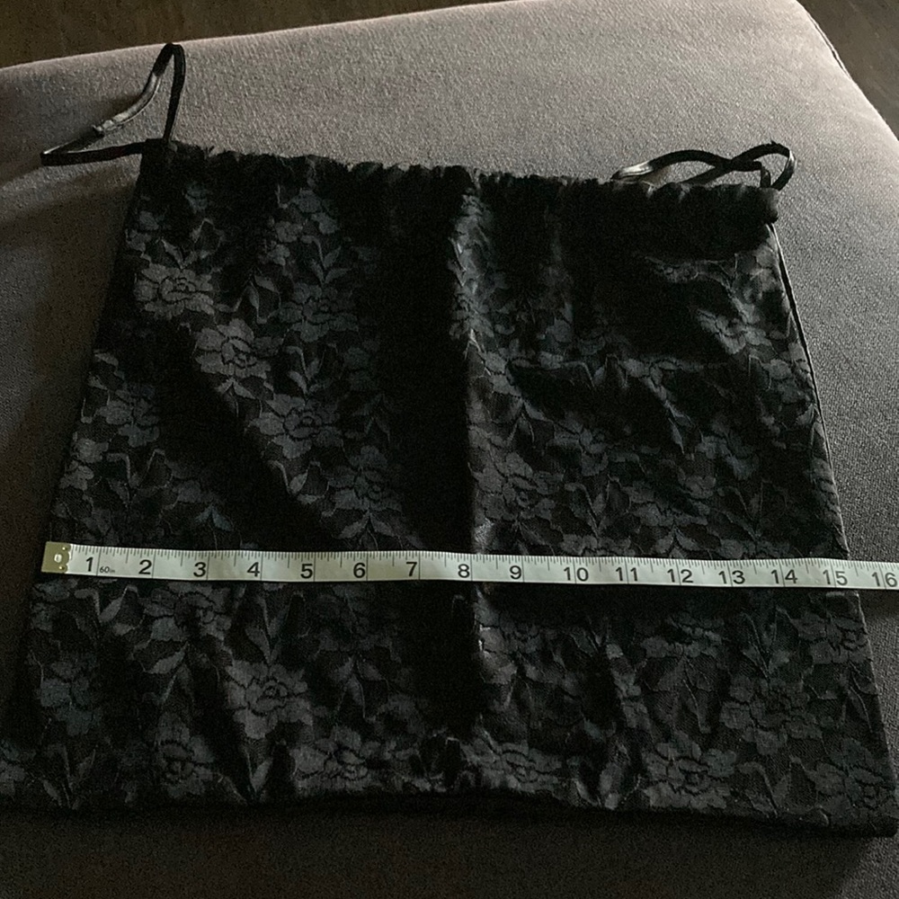 Lace bag